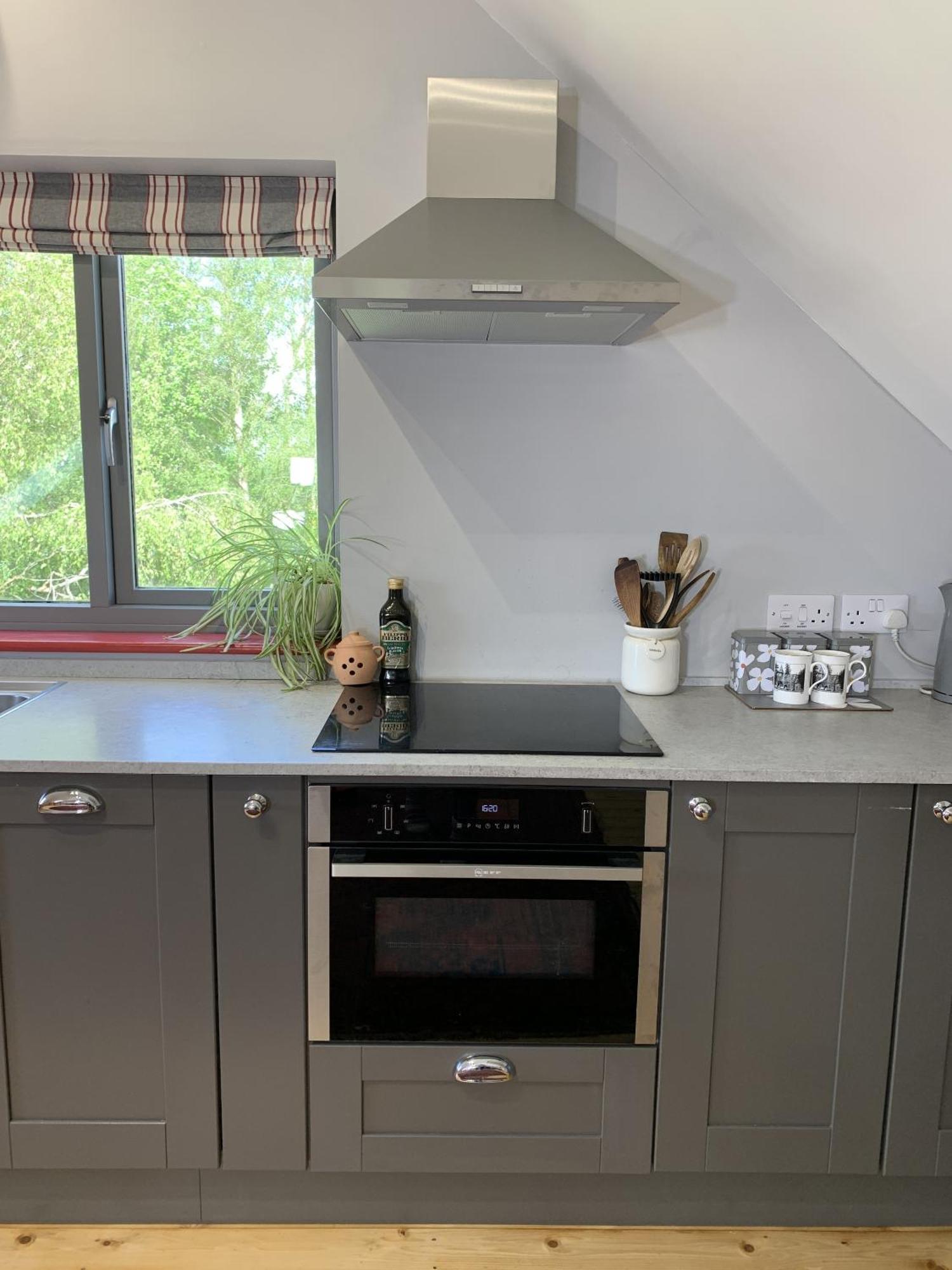Dragon Orchard Retreat Villa Ledbury Room photo