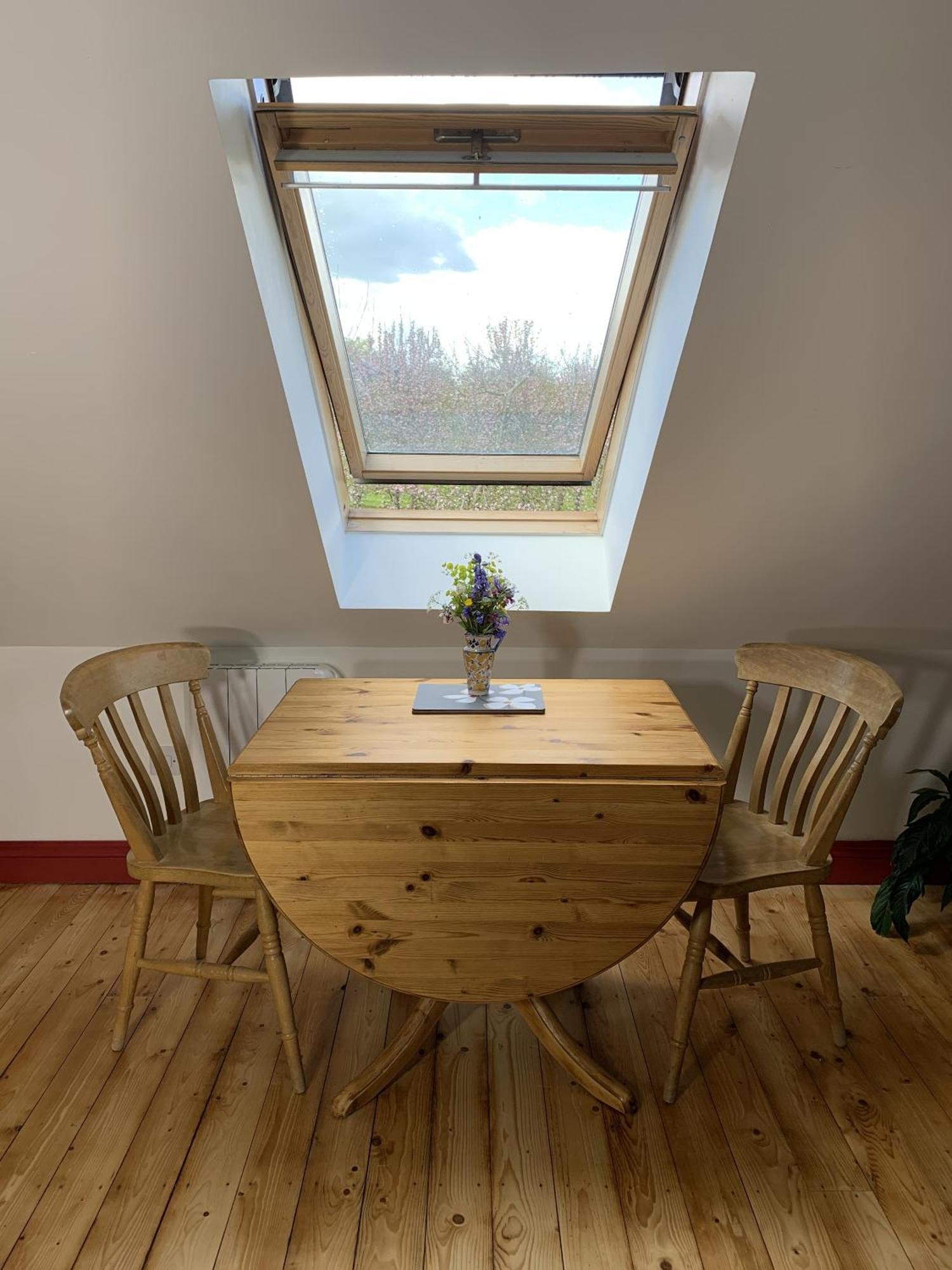 Dragon Orchard Retreat Villa Ledbury Room photo