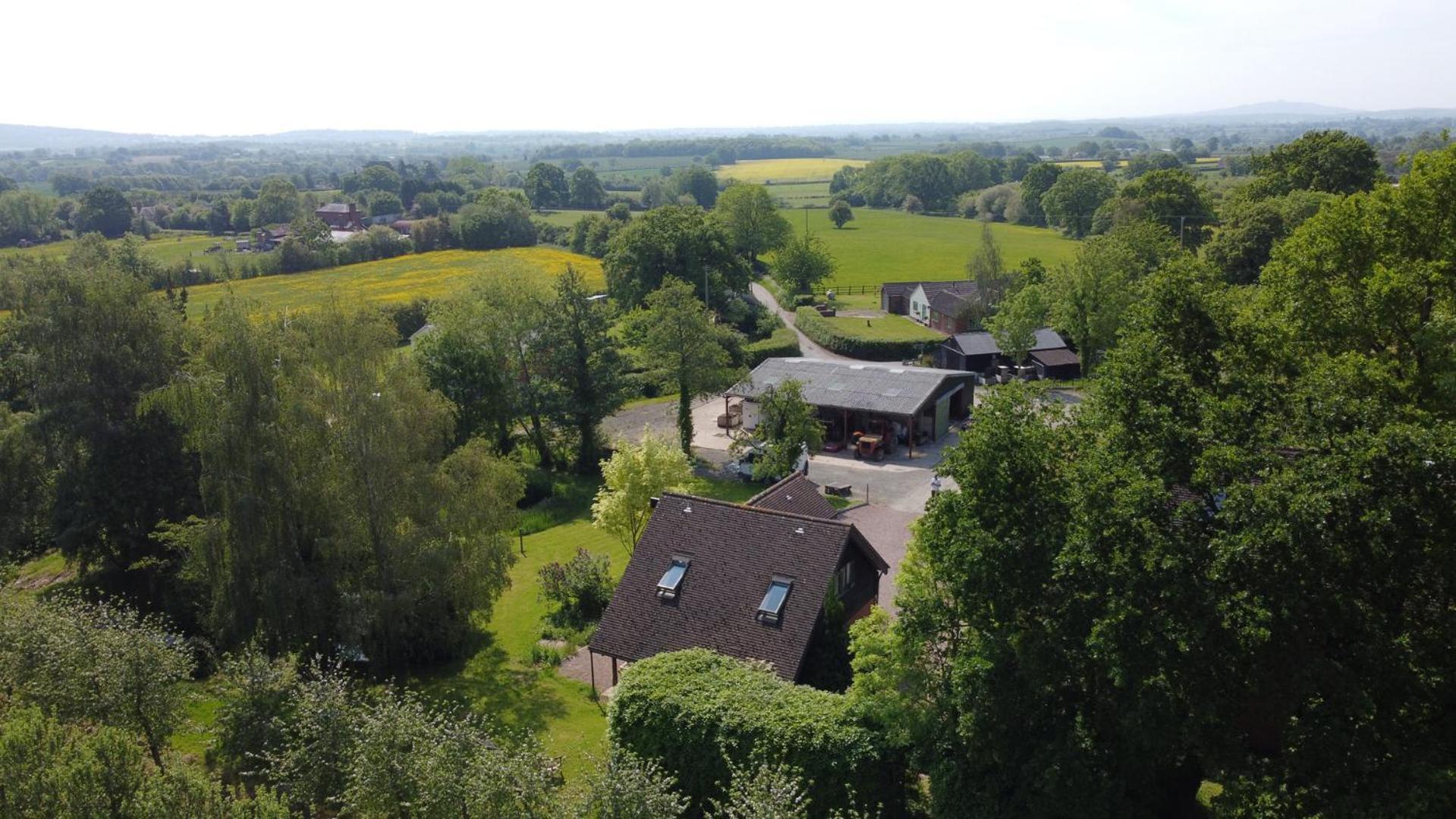 Dragon Orchard Retreat Villa Ledbury Exterior photo