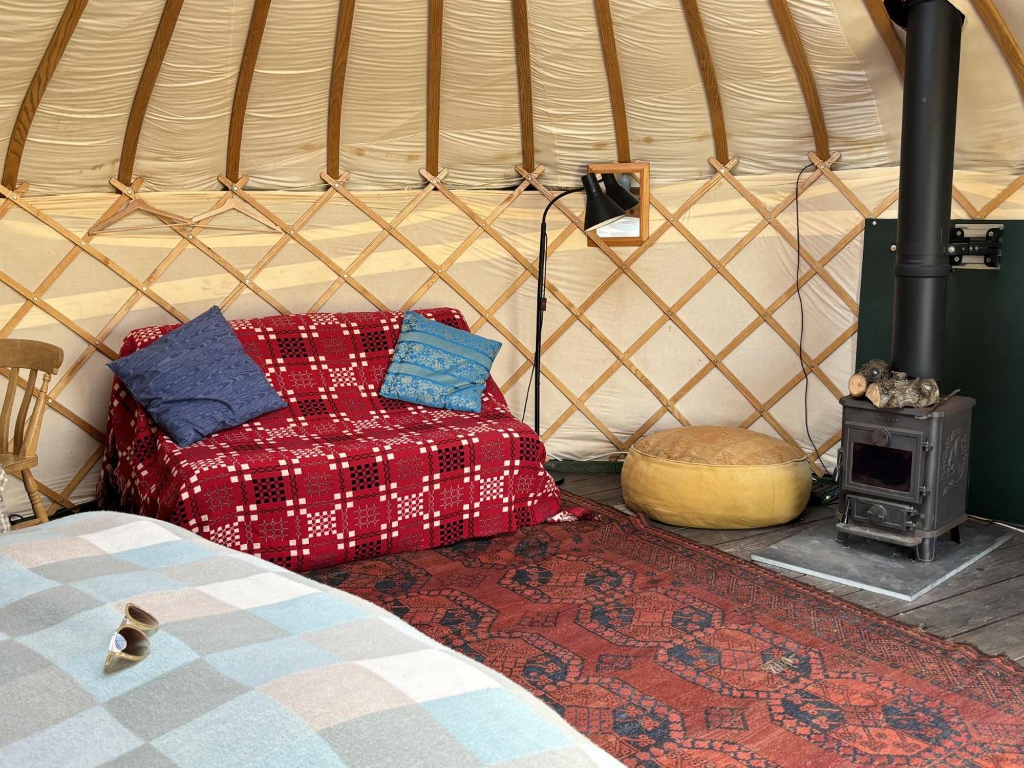 Dragon Orchard Retreat Villa Ledbury Room photo
